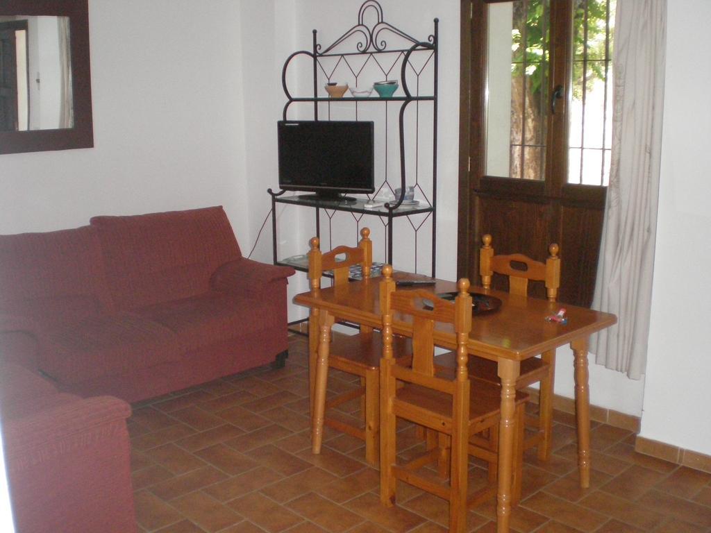 Apartamentos Rurales El Canuelo De Carcabuey Kültér fotó